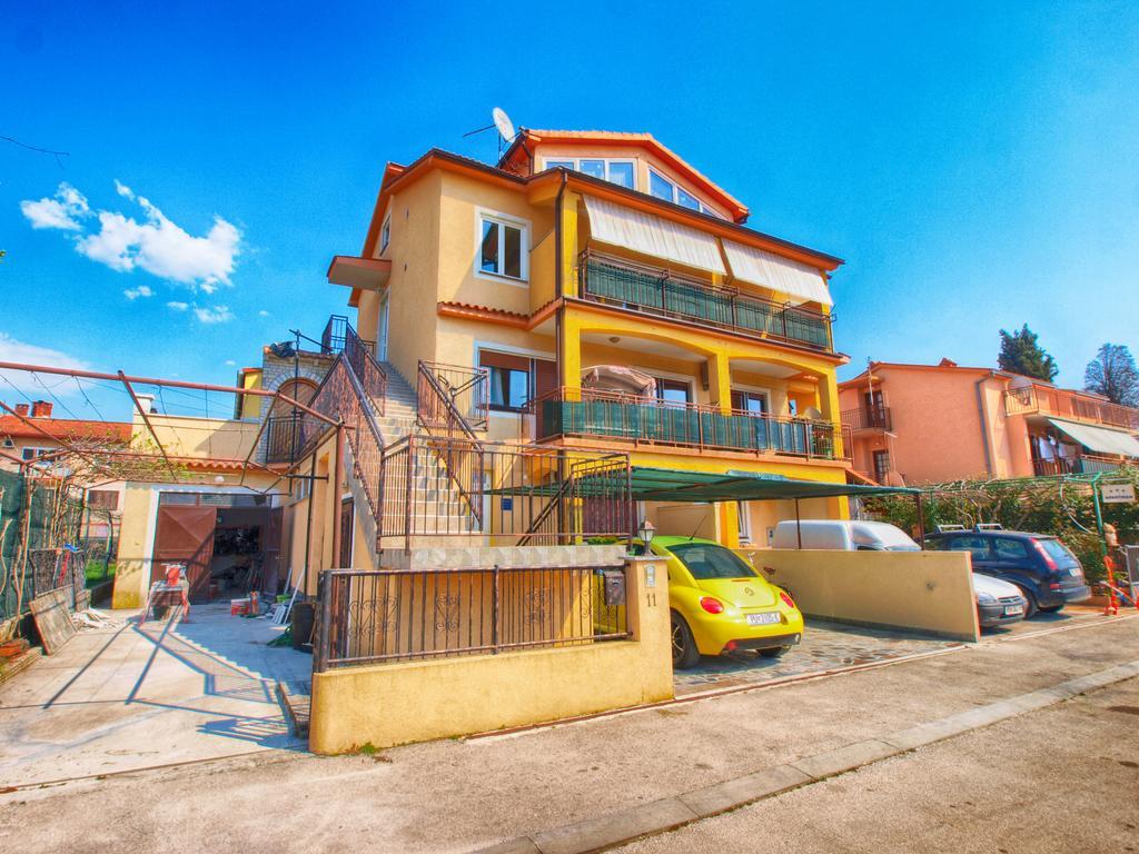 Apartment Snezana 1200 Fažana Exterior foto